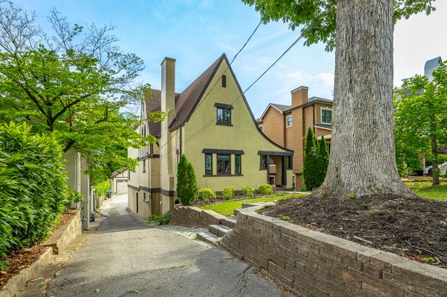 1206 E Dallas Road, Chattanooga, TN 37405
