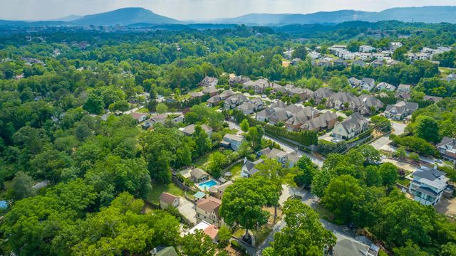1206 E Dallas Road, Chattanooga, TN 37405