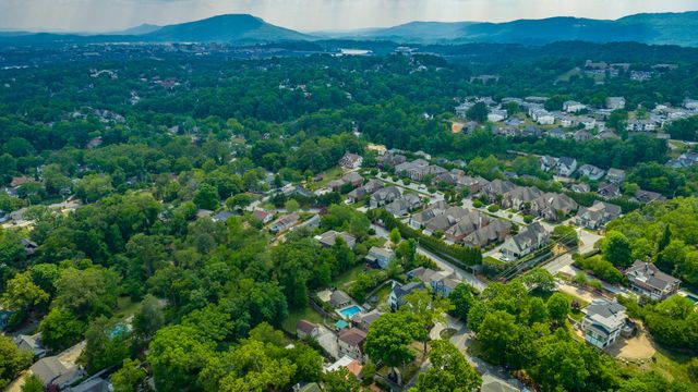 1206 E Dallas Road, Chattanooga, TN 37405