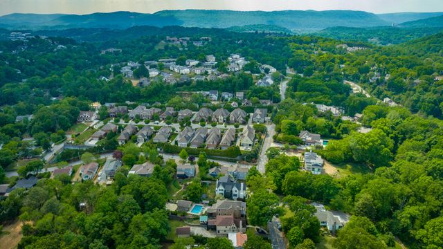 1206 E Dallas Road, Chattanooga, TN 37405