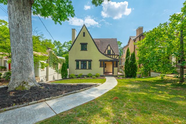 1206 E Dallas Road, Chattanooga, TN 37405