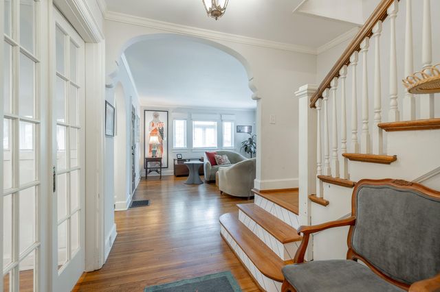 1206 E Dallas Road, Chattanooga, TN 37405