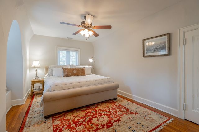 1206 E Dallas Road, Chattanooga, TN 37405