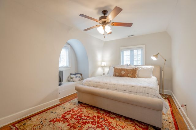 1206 E Dallas Road, Chattanooga, TN 37405
