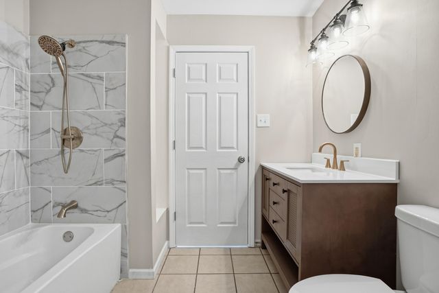 1803 N Indiana Street, Griffith, IN 46319