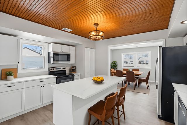 1803 N Indiana Street, Griffith, IN 46319