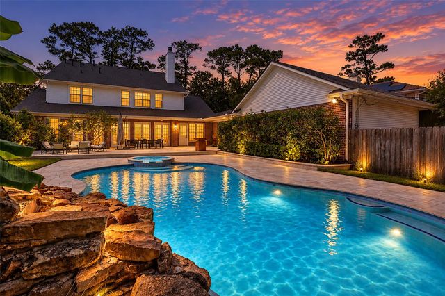 23 E Shady Lane A, Houston, TX 77063