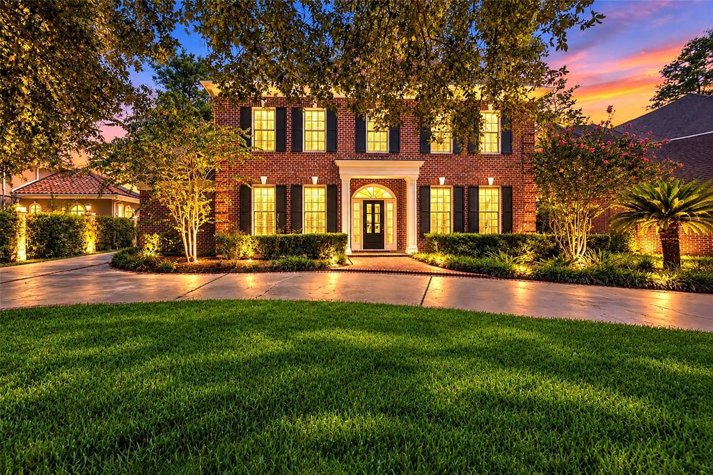 23 E Shady Lane A, Houston, TX 77063