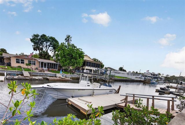 7611 MAKO DRIVE, Hudson, FL 34667