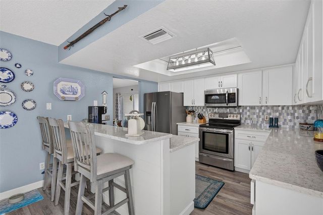 7611 MAKO DRIVE, Hudson, FL 34667