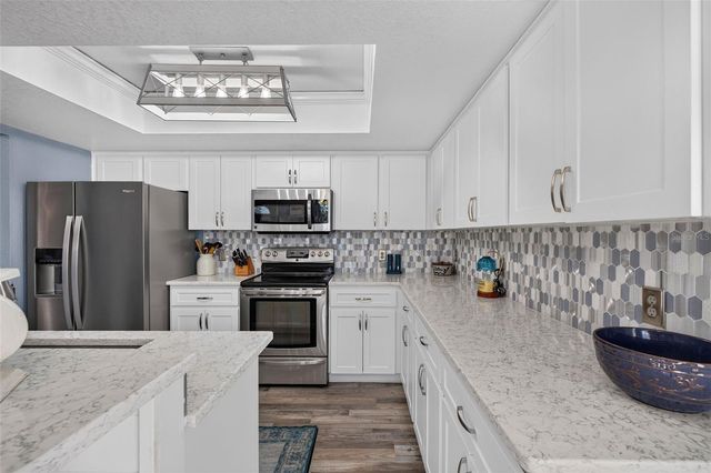 7611 MAKO DRIVE, Hudson, FL 34667