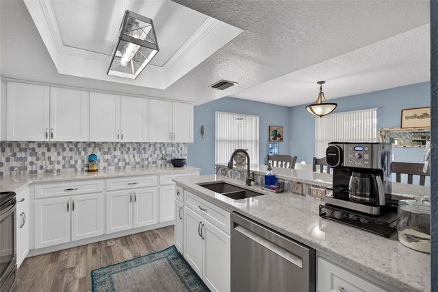 7611 MAKO DRIVE, Hudson, FL 34667