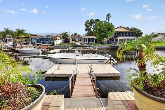 7611 MAKO DRIVE, Hudson, FL 34667
