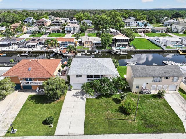 7611 MAKO DRIVE, Hudson, FL 34667