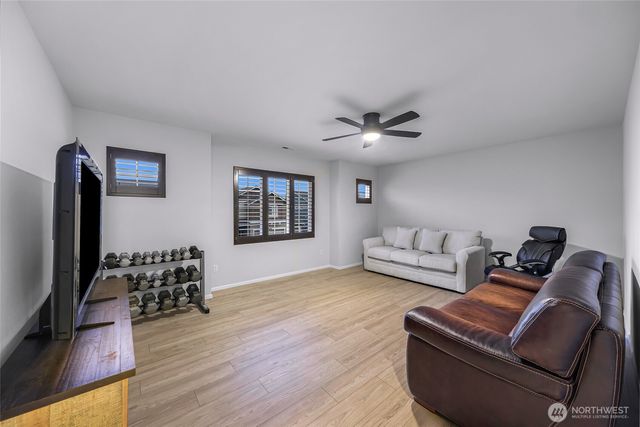 17512 Juniper Street, Granite Falls, WA 98252