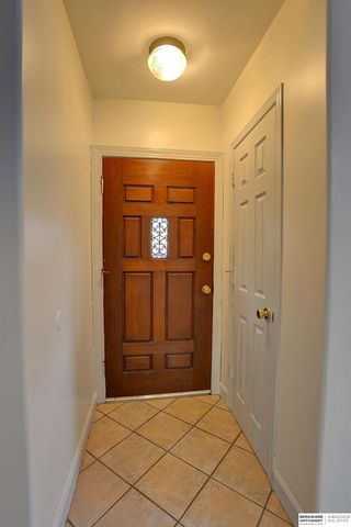 2601 S 60 Street, Omaha, NE 68106