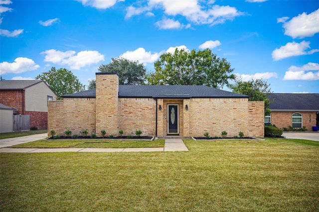 3131 Quail Valley East Drive, Missouri City, TX 77489