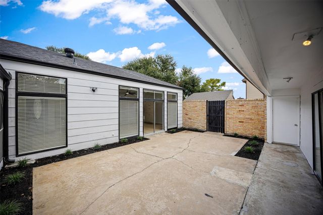 3131 Quail Valley East Drive, Missouri City, TX 77489