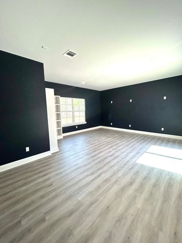 7417 Weathertop Drive, Shreveport, LA 71107