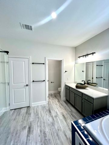 7417 Weathertop Drive, Shreveport, LA 71107