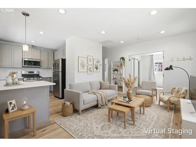 4320 Se 49TH Ave, Portland, OR 97206