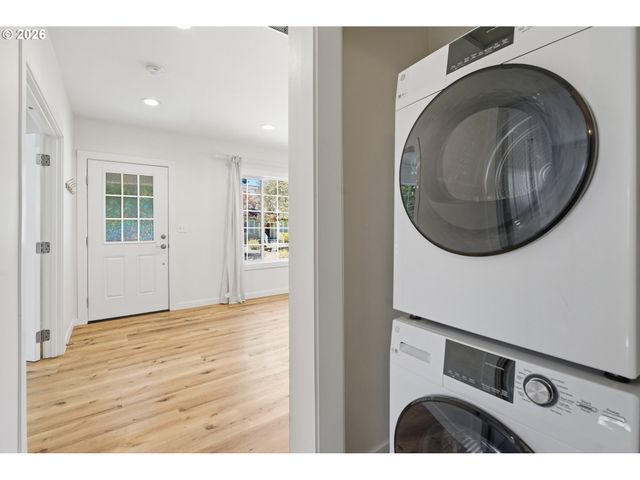 4320 Se 49TH Ave, Portland, OR 97206