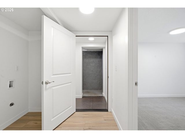 4320 Se 49TH Ave, Portland, OR 97206