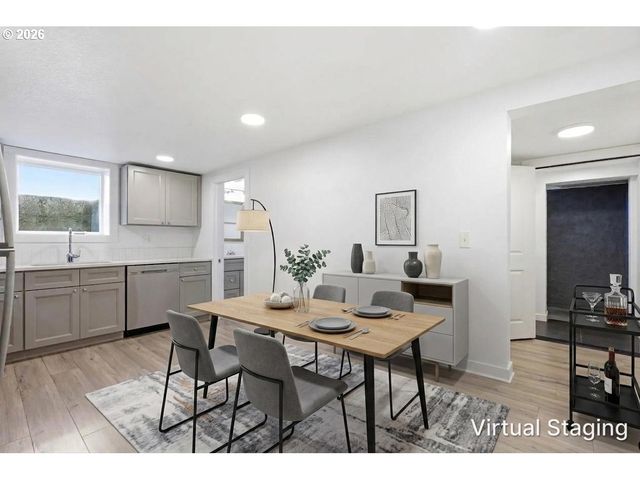4320 Se 49TH Ave, Portland, OR 97206