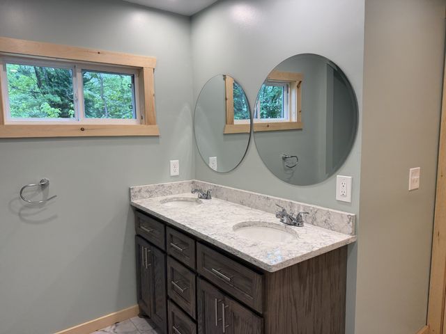 484 Spencer Dr, Spencer, TN 38585