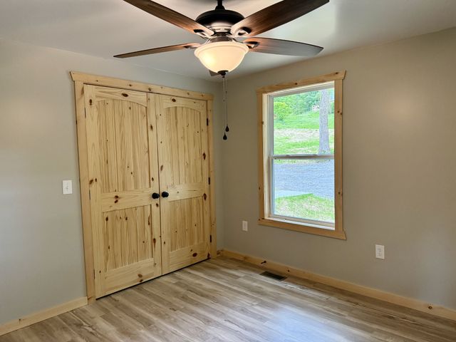 484 Spencer Dr, Spencer, TN 38585