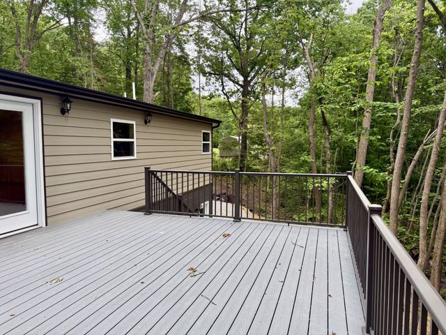 484 Spencer Dr, Spencer, TN 38585