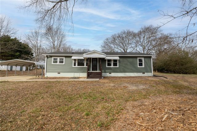 939 Sitton Mill Road, Seneca, SC 29678