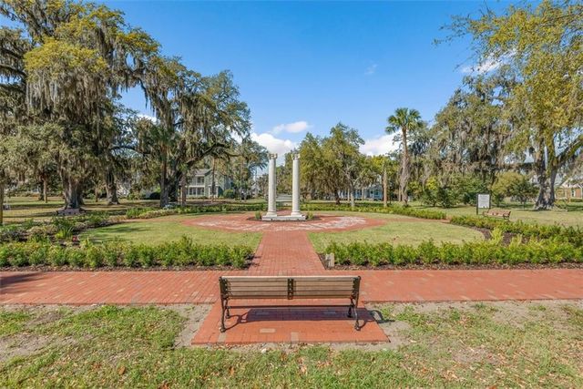 8 Wright Square, Brunswick, GA 31520