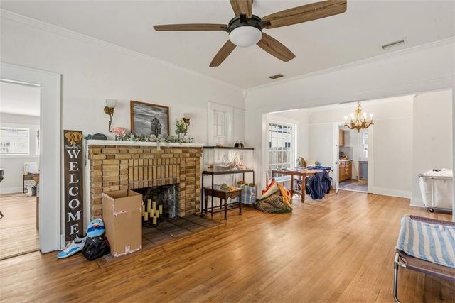 8 Wright Square, Brunswick, GA 31520