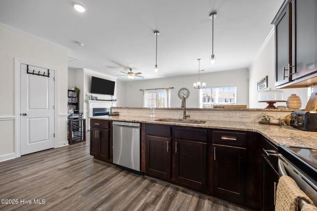 3400 Richter Way B, Greenville, NC 27834
