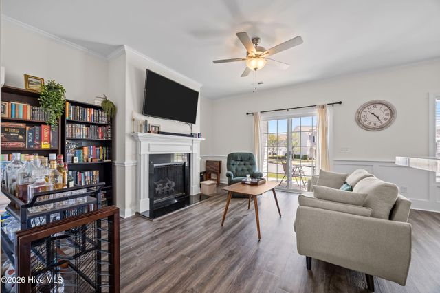 3400 Richter Way B, Greenville, NC 27834