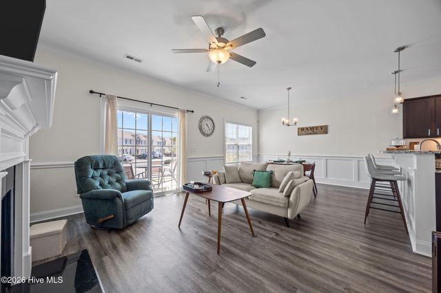 3400 Richter Way B, Greenville, NC 27834