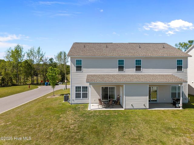 3400 Richter Way B, Greenville, NC 27834