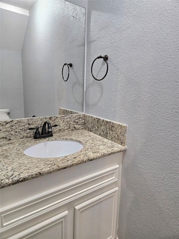 1532 Silverpines Road 532, Houston, TX 77062