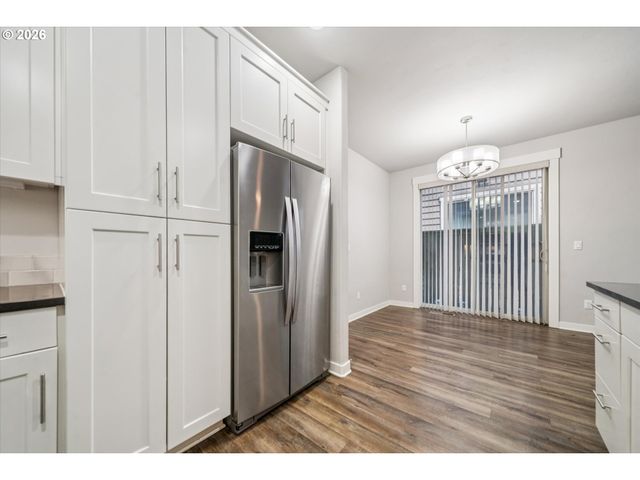 5231 Se DAVIS Rd, Hillsboro, OR 97123