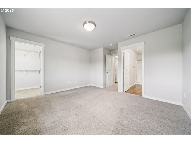 5231 Se DAVIS Rd, Hillsboro, OR 97123
