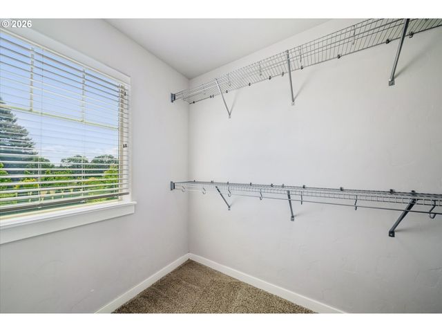 5231 Se DAVIS Rd, Hillsboro, OR 97123