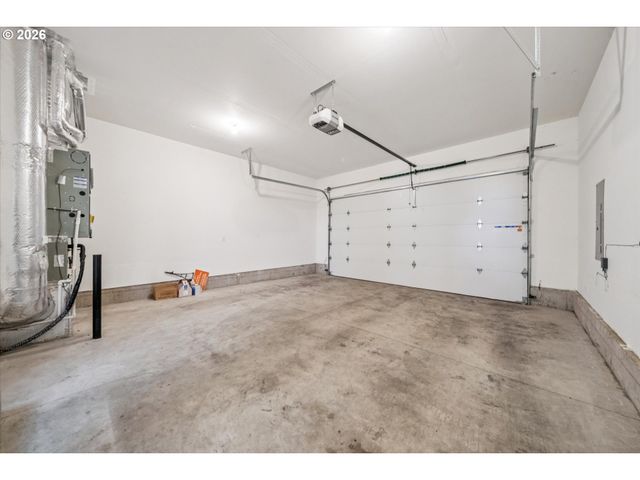 5231 Se DAVIS Rd, Hillsboro, OR 97123