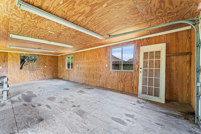 3131 Genessee Creek Lane, Friendswood, TX 77546