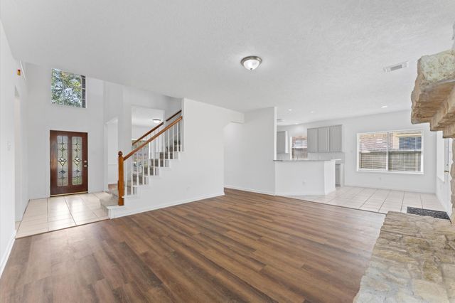 3131 Genessee Creek Lane, Friendswood, TX 77546