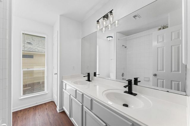 3131 Genessee Creek Lane, Friendswood, TX 77546