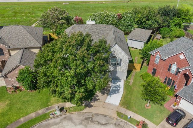 3131 Genessee Creek Lane, Friendswood, TX 77546