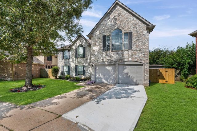 3131 Genessee Creek Lane, Friendswood, TX 77546