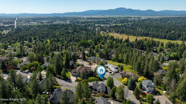 2304 E GRANDVIEW DR, Coeur D'alene, ID 83815