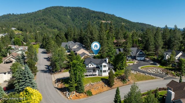 2304 E GRANDVIEW DR, Coeur D'alene, ID 83815